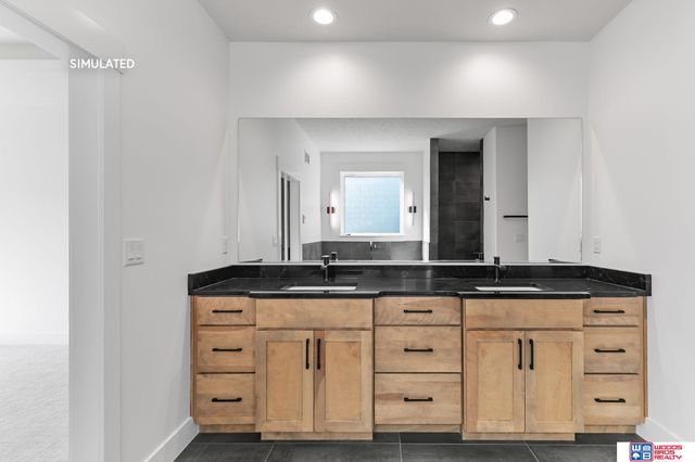 8810 Sandalwood Drive, Lincoln, NE 68520