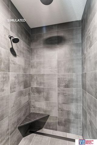 8810 Sandalwood Drive, Lincoln, NE 68520