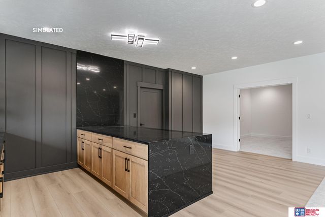 8810 Sandalwood Drive, Lincoln, NE 68520