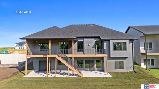 8810 Sandalwood Drive, Lincoln, NE 68520