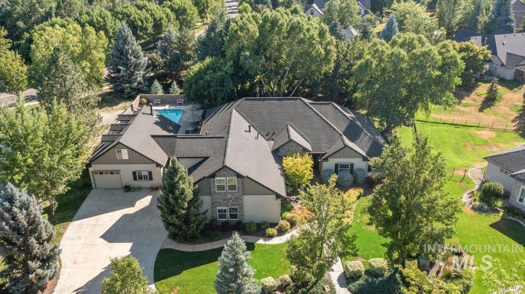 481 E Mapleside Court, Eagle, ID 83616