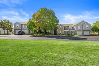 1208 N Sunnyslope DRIVE #202, Mount Pleasant, WI 53406