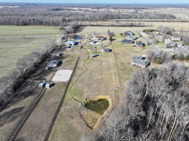 441 Matts Hollow Rd, Manchester, TN 37355