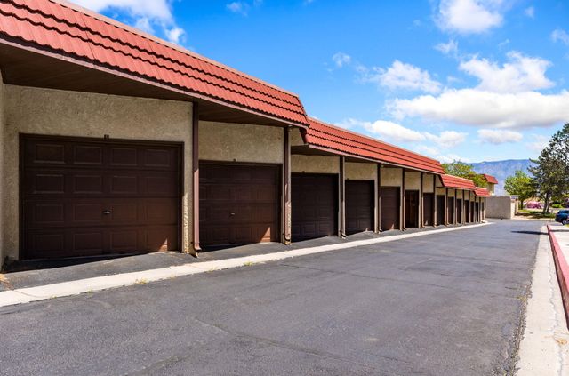 805 Country Club Drive SE APT 1G, Rio Rancho, NM 87124