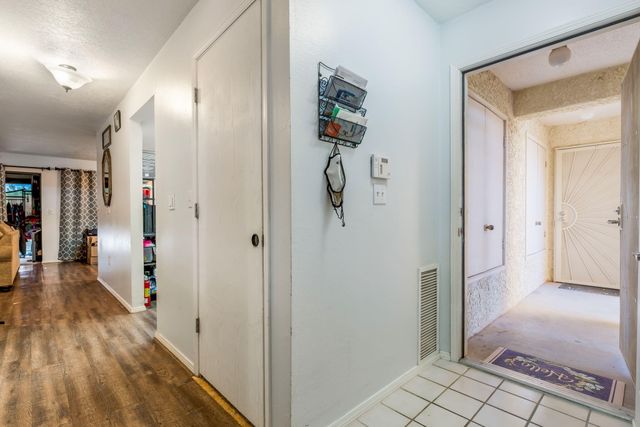 805 Country Club Drive SE APT 1G, Rio Rancho, NM 87124