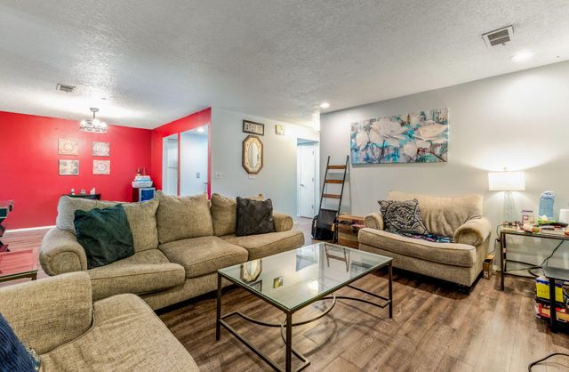 805 Country Club Drive SE APT 1G, Rio Rancho, NM 87124