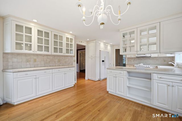 239 Natchaug Drive, Glastonbury, CT 06033