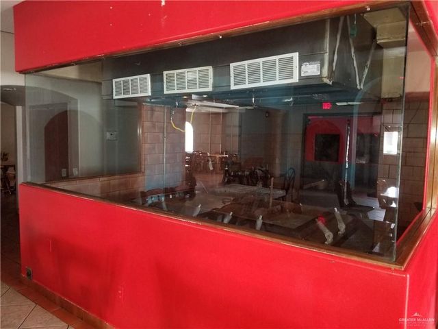 2708 N Texas Boulevard, Weslaco, TX 78599