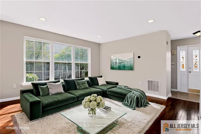 9 Lackland Avenue 9, Piscataway, NJ 08854