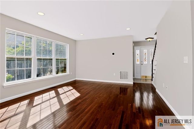 9 Lackland Avenue 9, Piscataway, NJ 08854