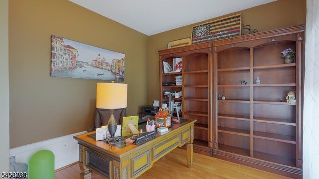 7 Linberger Dr, Bridgewater Twp., NJ 08807