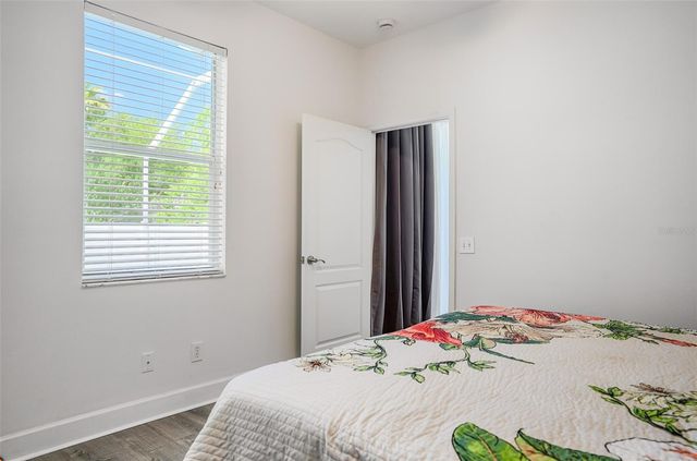 10304 BIRDWATCH DRIVE, Tampa, FL 33647