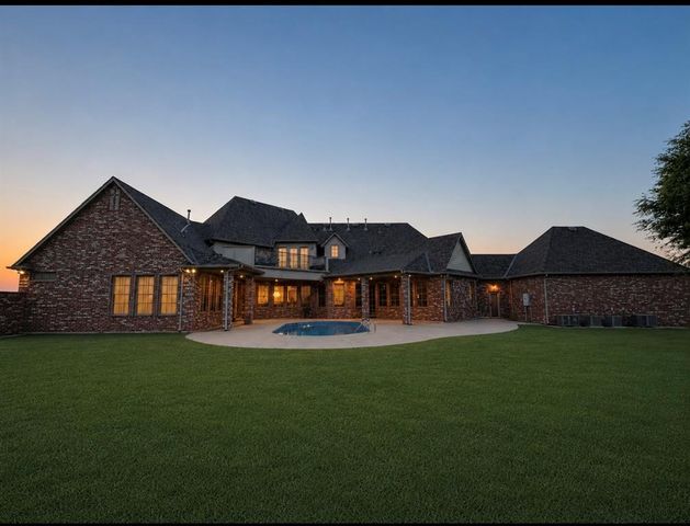 5520 N Piedmont Road, Piedmont, OK 73078
