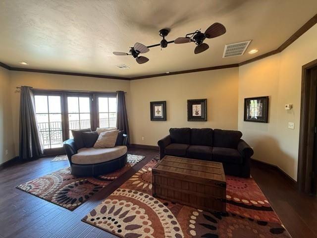 5520 N Piedmont Road, Piedmont, OK 73078