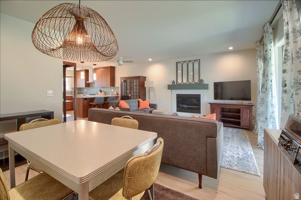 Image 7 of property listing at 674 N OAKLEY ST #F102, Salt Lake City, UT 84116