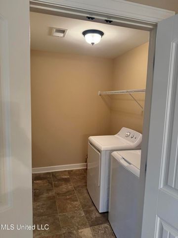 4737 Cantata Drive, Walls, MS 38680