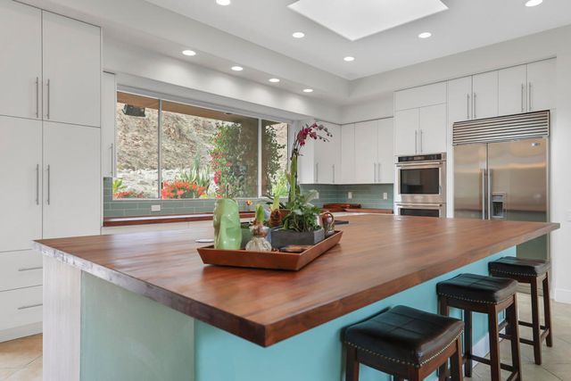 49055 Calle Flora, La Quinta, CA 92253