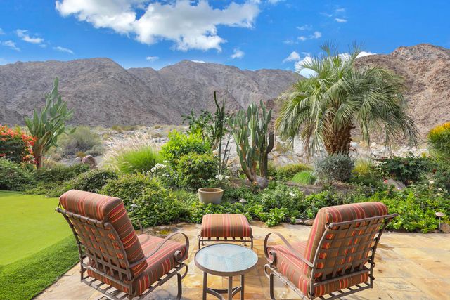 49055 Calle Flora, La Quinta, CA 92253