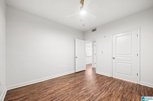 401 20th St S Apt 302, Birmingham, AL 35233