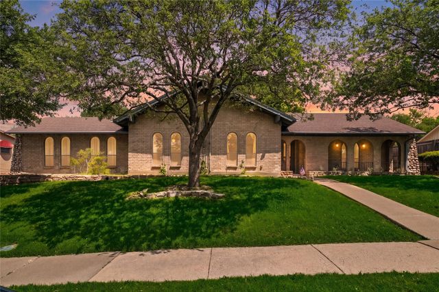 3405 Country Club Road, Pantego, TX 76013