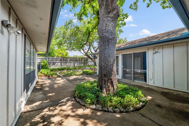 3405 Country Club Road, Pantego, TX 76013