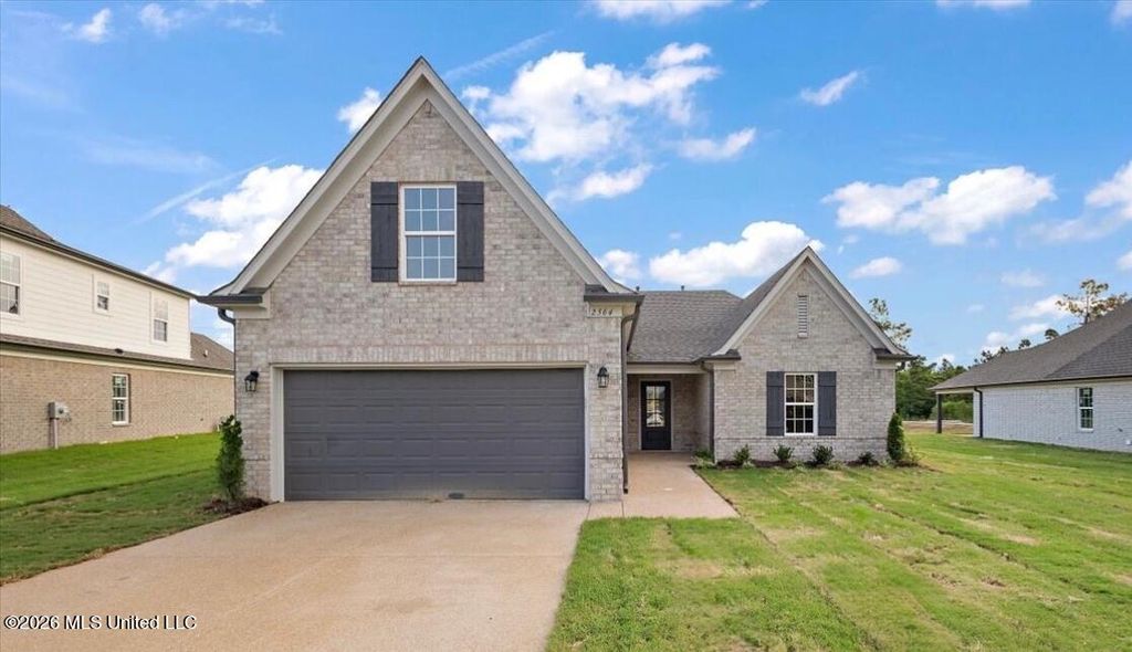 13945 Molly Madeline Lane, Olive Branch, MS 38654