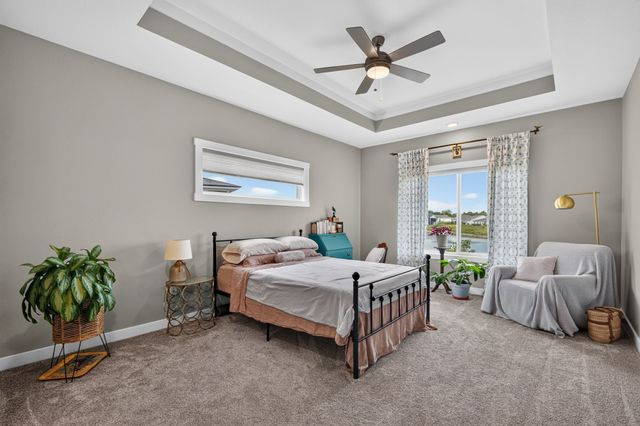 9639 Watermeadow Circle, Johnston, IA 50131