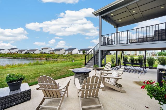 9639 Watermeadow Circle, Johnston, IA 50131