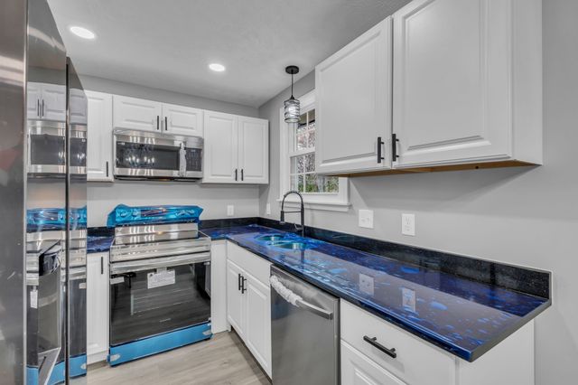 748 Bontemps Dr, Nashville, TN 37207