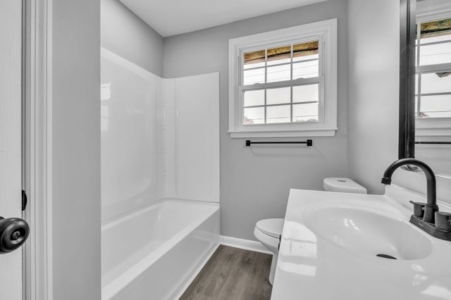 748 Bontemps Dr, Nashville, TN 37207