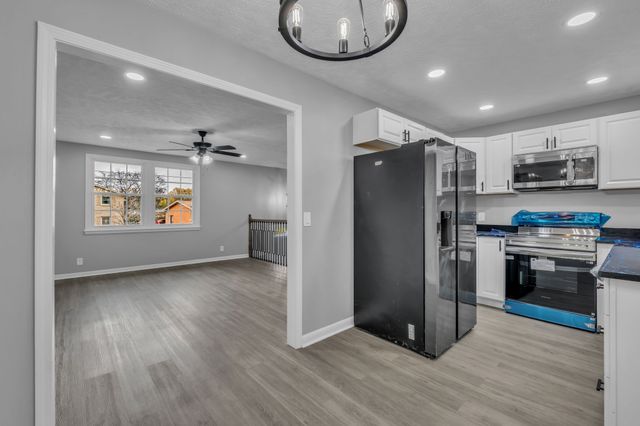 748 Bontemps Dr, Nashville, TN 37207