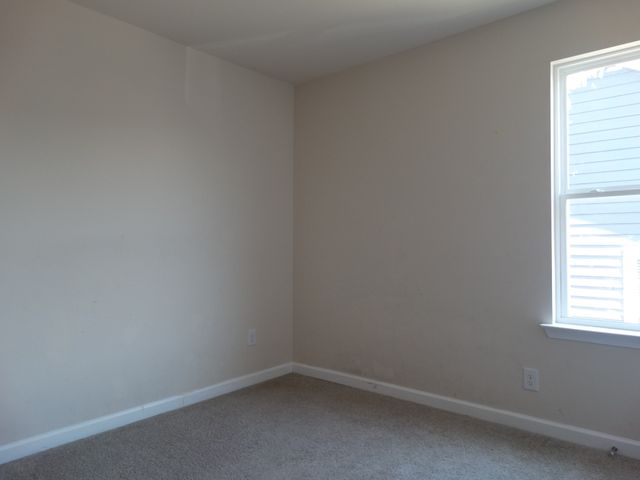 4053 Cody Dr, La Vergne, TN 37086