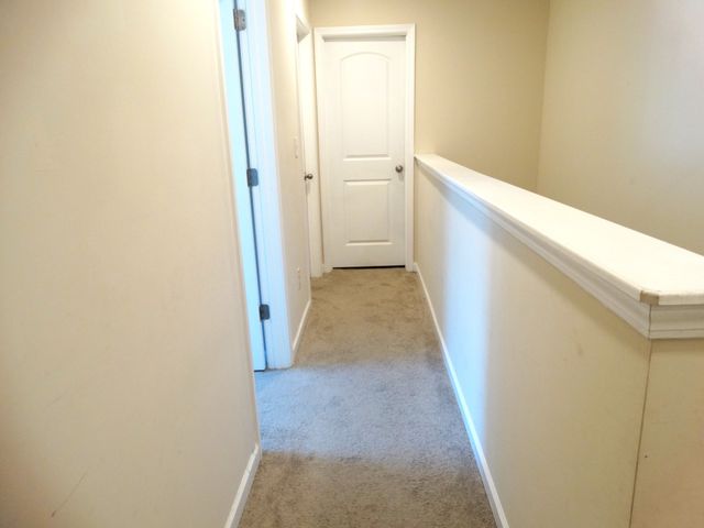 4053 Cody Dr, La Vergne, TN 37086