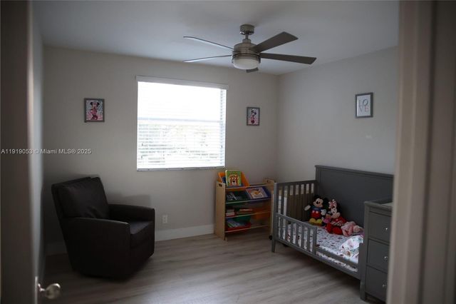 9828 NW 2nd St, Plantation, FL 33324