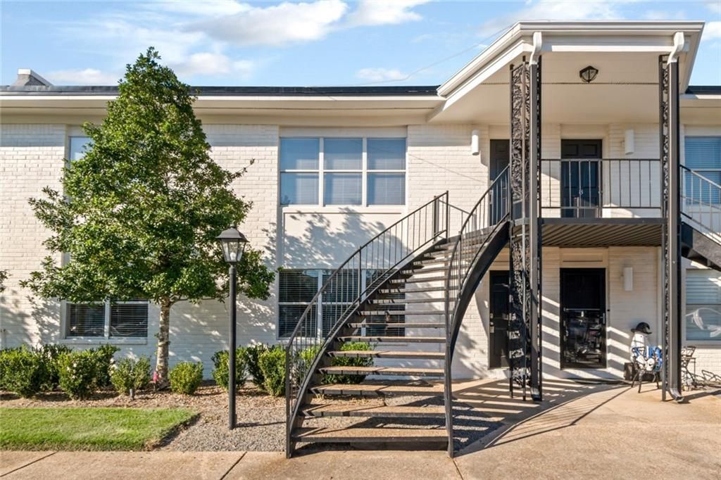 4009 Old Shell Road B5, Mobile, AL 36608 — exterior