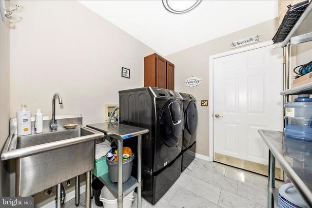 6104 EDMONT DR, Frederick, MD 21704