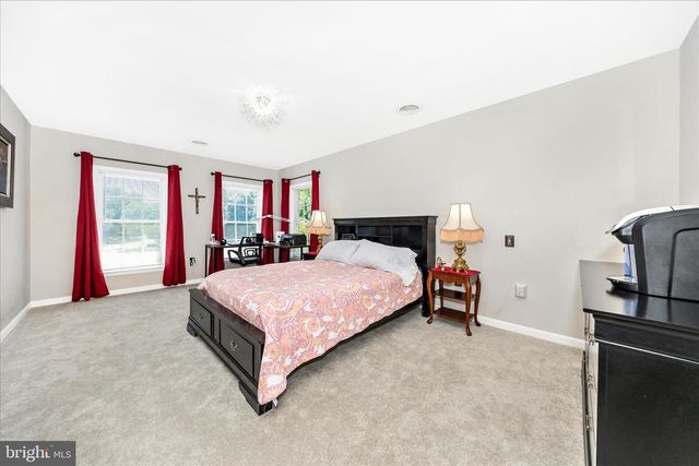 6104 EDMONT DR, Frederick, MD 21704
