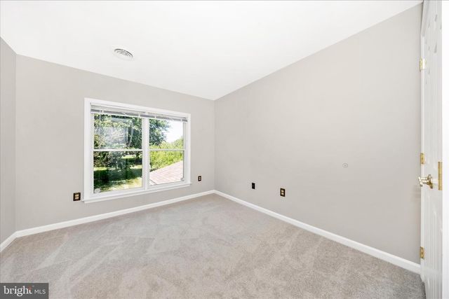 6104 EDMONT DR, Frederick, MD 21704