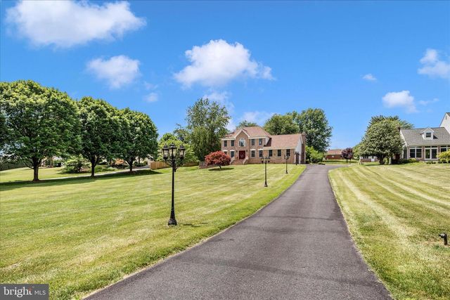 6104 EDMONT DR, Frederick, MD 21704