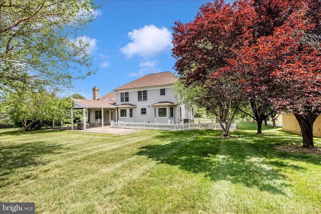 6104 EDMONT DR, Frederick, MD 21704