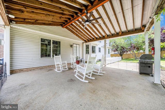 6104 EDMONT DR, Frederick, MD 21704