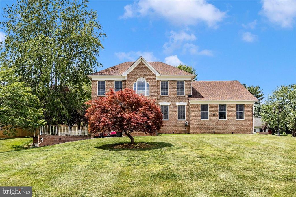 6104 EDMONT DR, Frederick, MD 21704