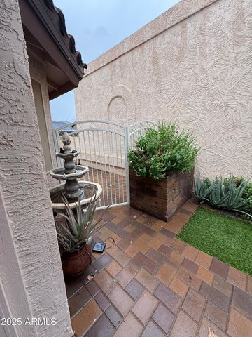 10854 E YUCCA Street, Scottsdale, AZ 85259