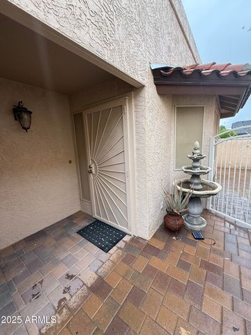 10854 E YUCCA Street, Scottsdale, AZ 85259