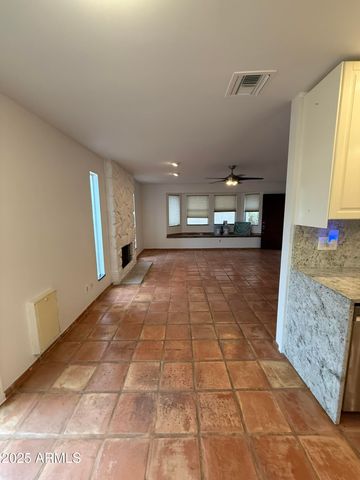 10854 E YUCCA Street, Scottsdale, AZ 85259