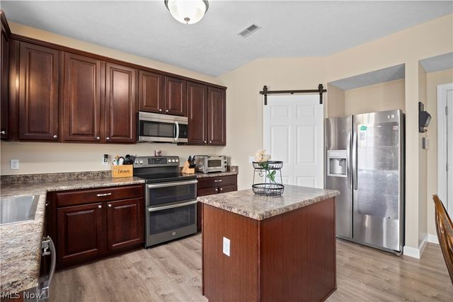 37970 Terrell Drive, North Ridgeville, OH 44039