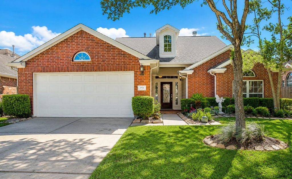 10918 Tattershall Lane, Missouri City, TX 77459