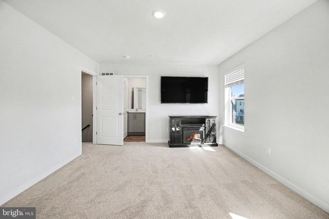 548 SWIFT HERON AVE, La Plata, MD 20646