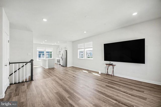 548 SWIFT HERON AVE, La Plata, MD 20646