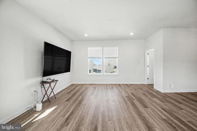 548 SWIFT HERON AVE, La Plata, MD 20646
